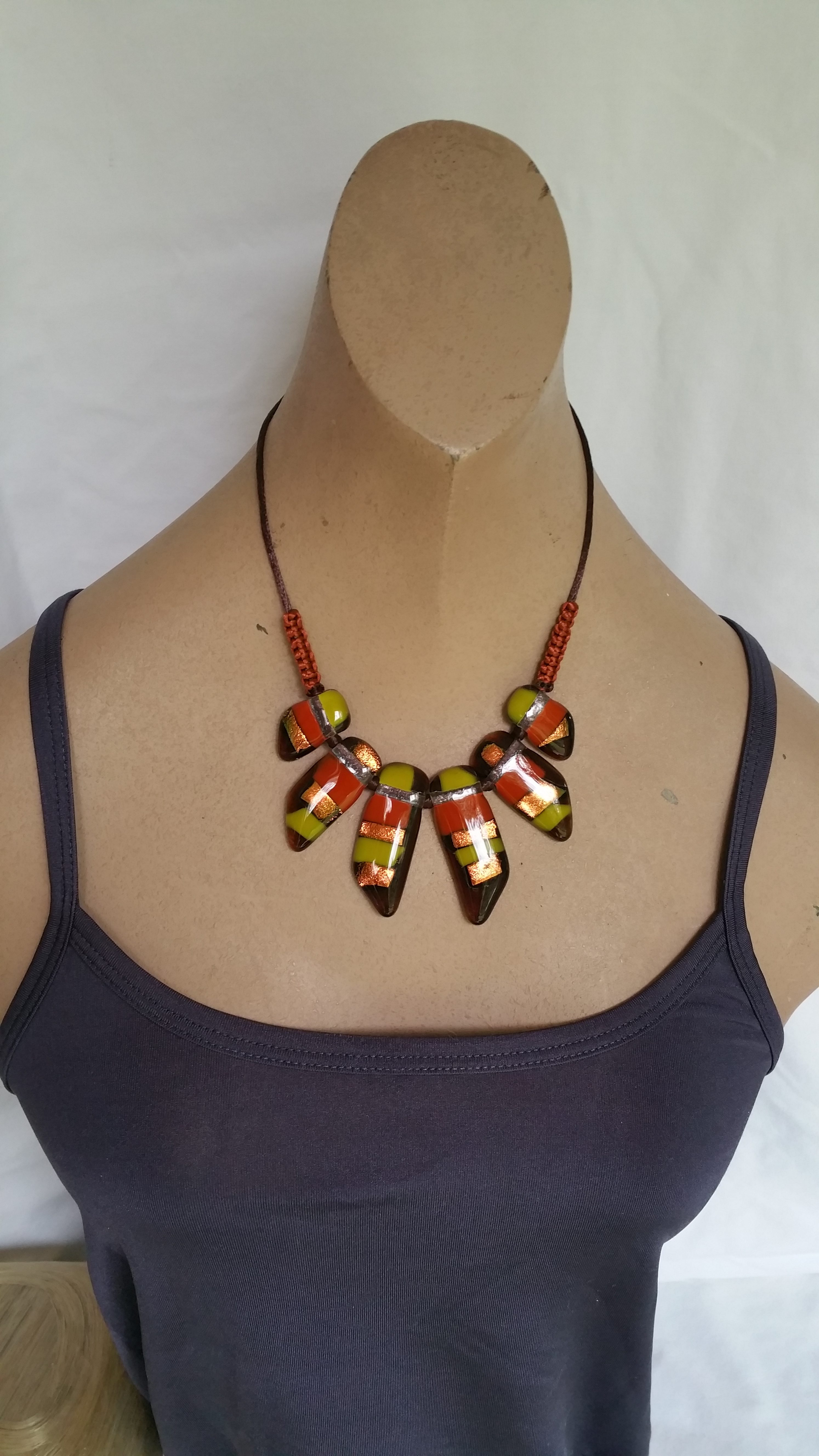six piece glass necklace - Image 5