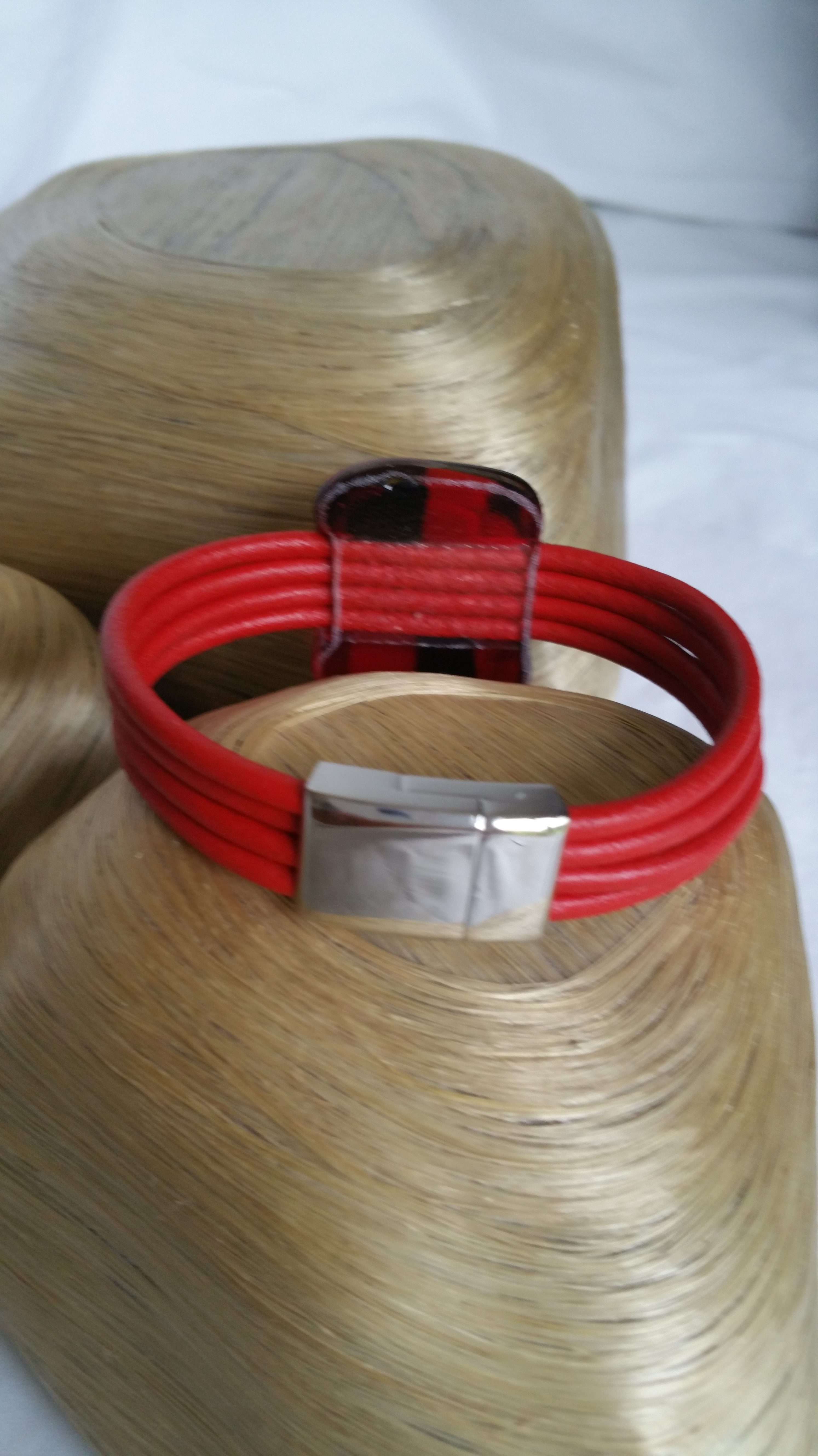 fused glass with leather and magnetic clasp - Image 3