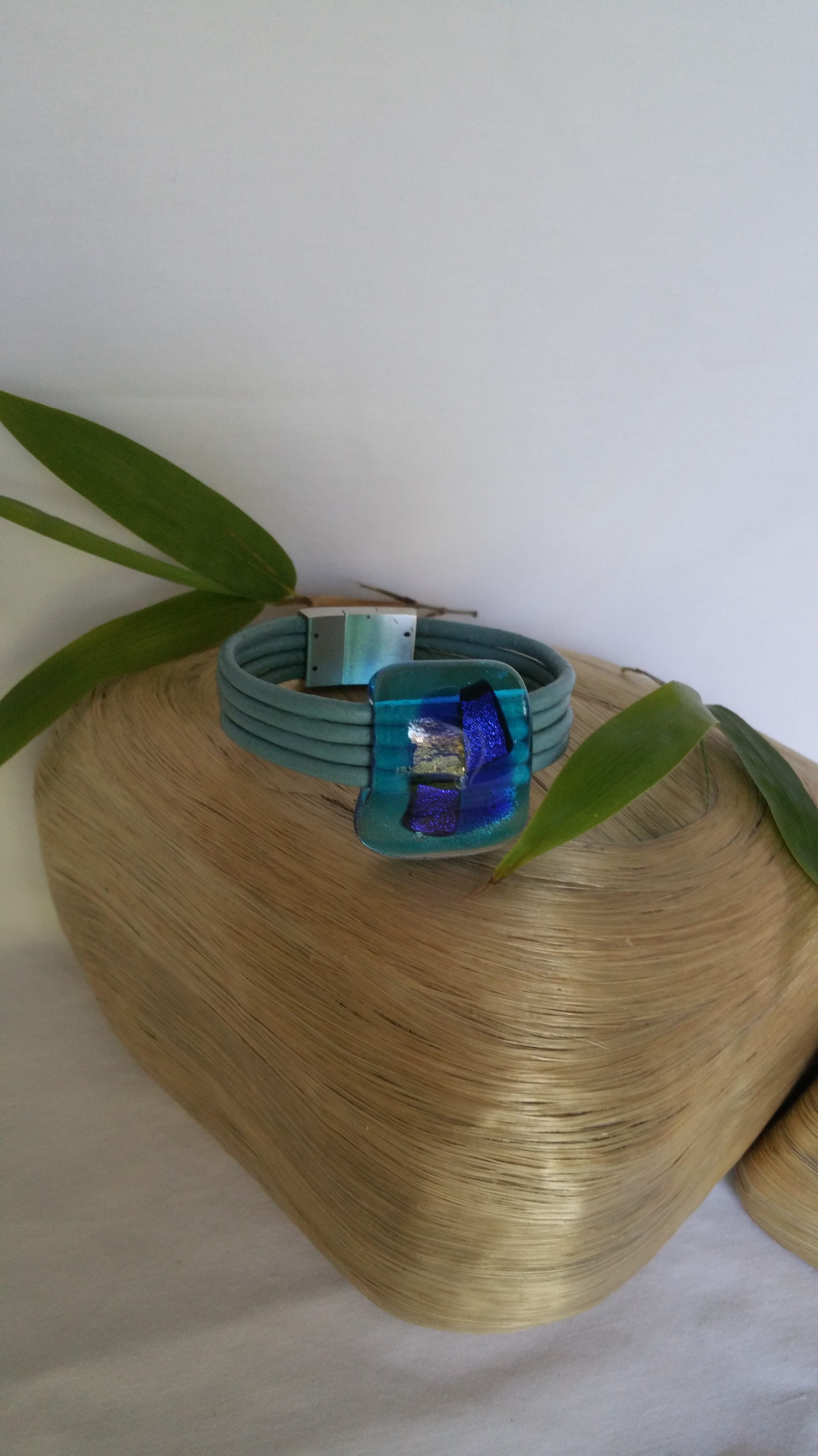 fused glass with leather and magnetic clasp - Image 4