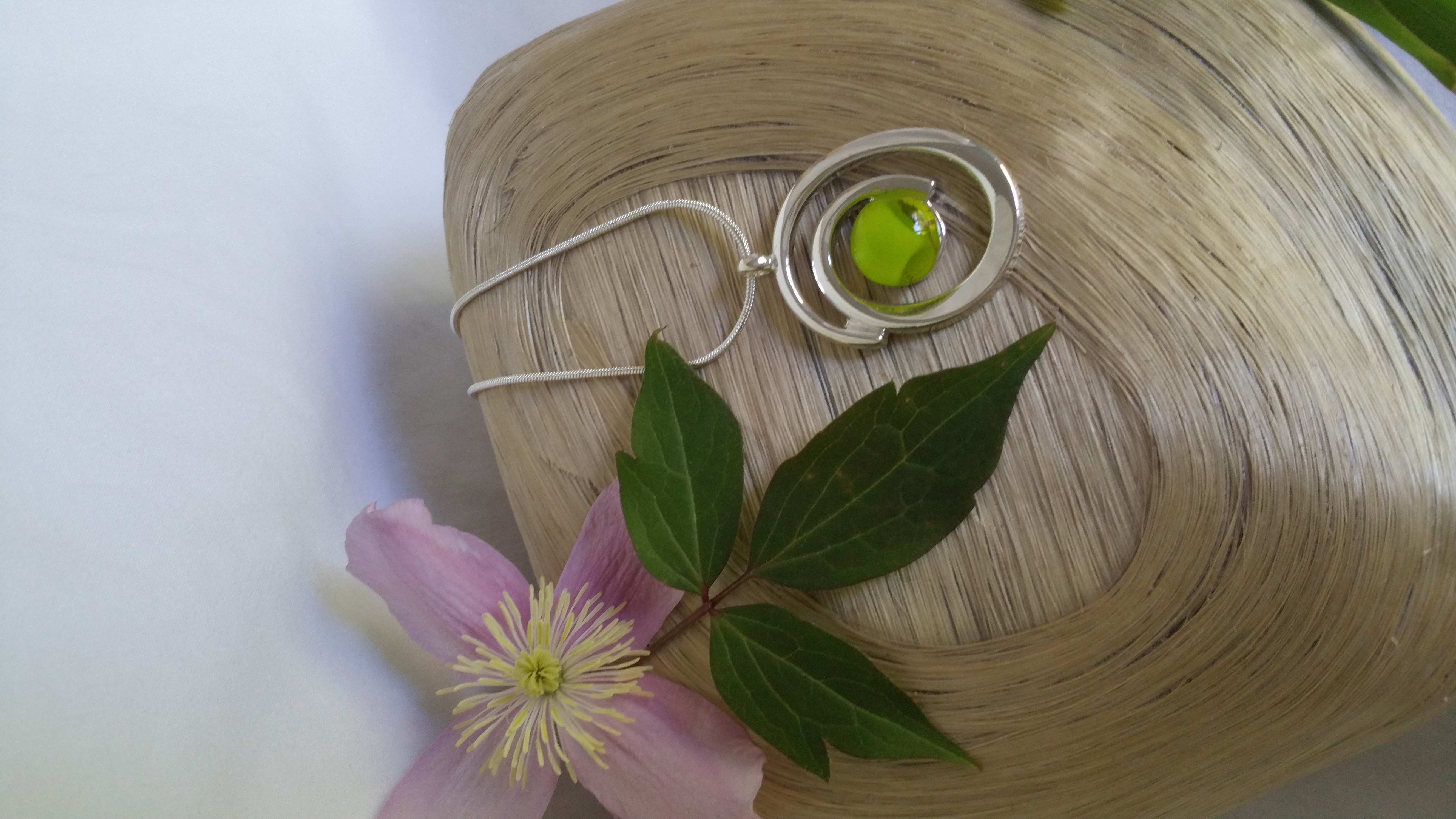 Oval pendant - Image 5