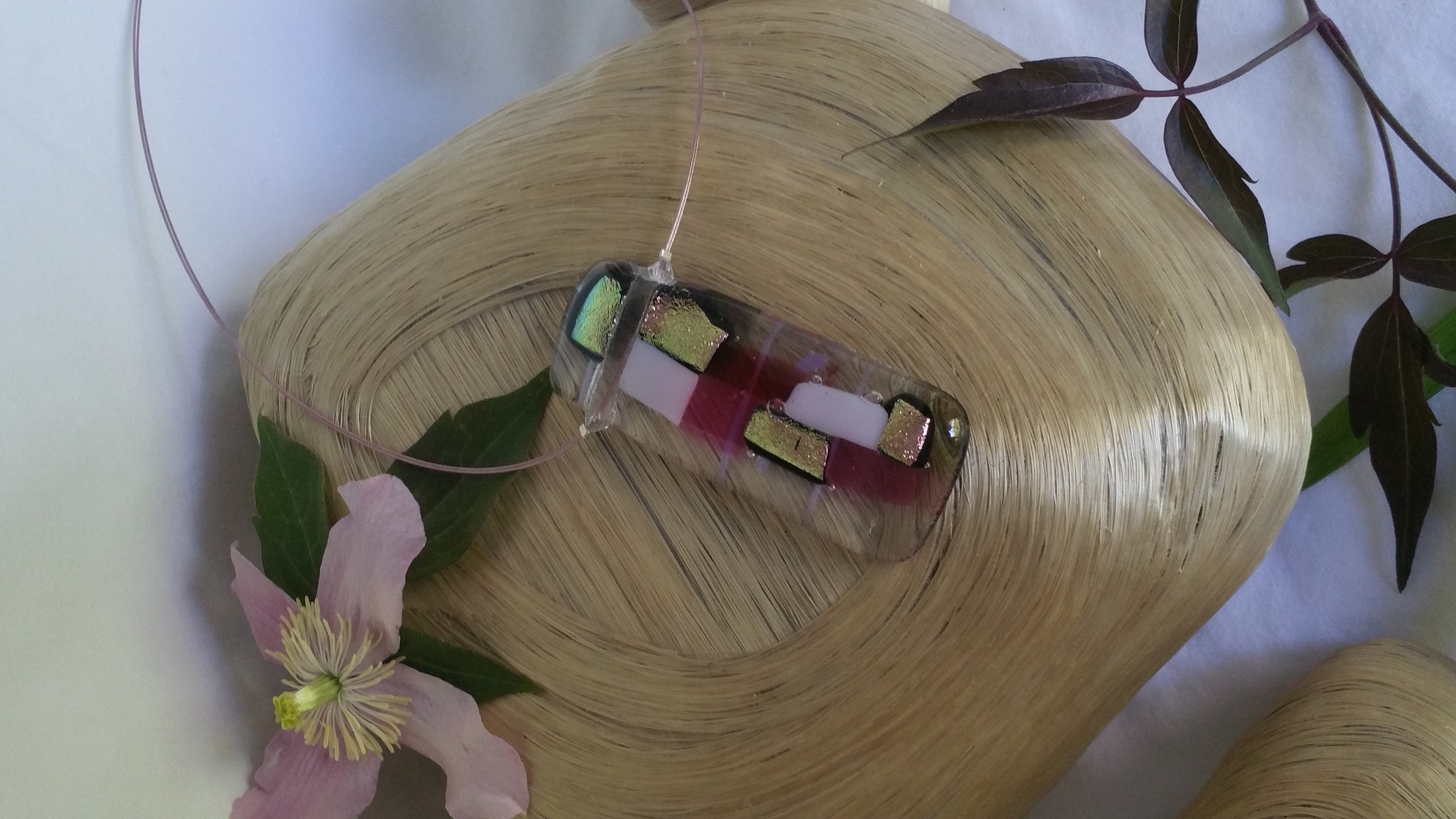 Long fused glass necklace on wire - Image 2