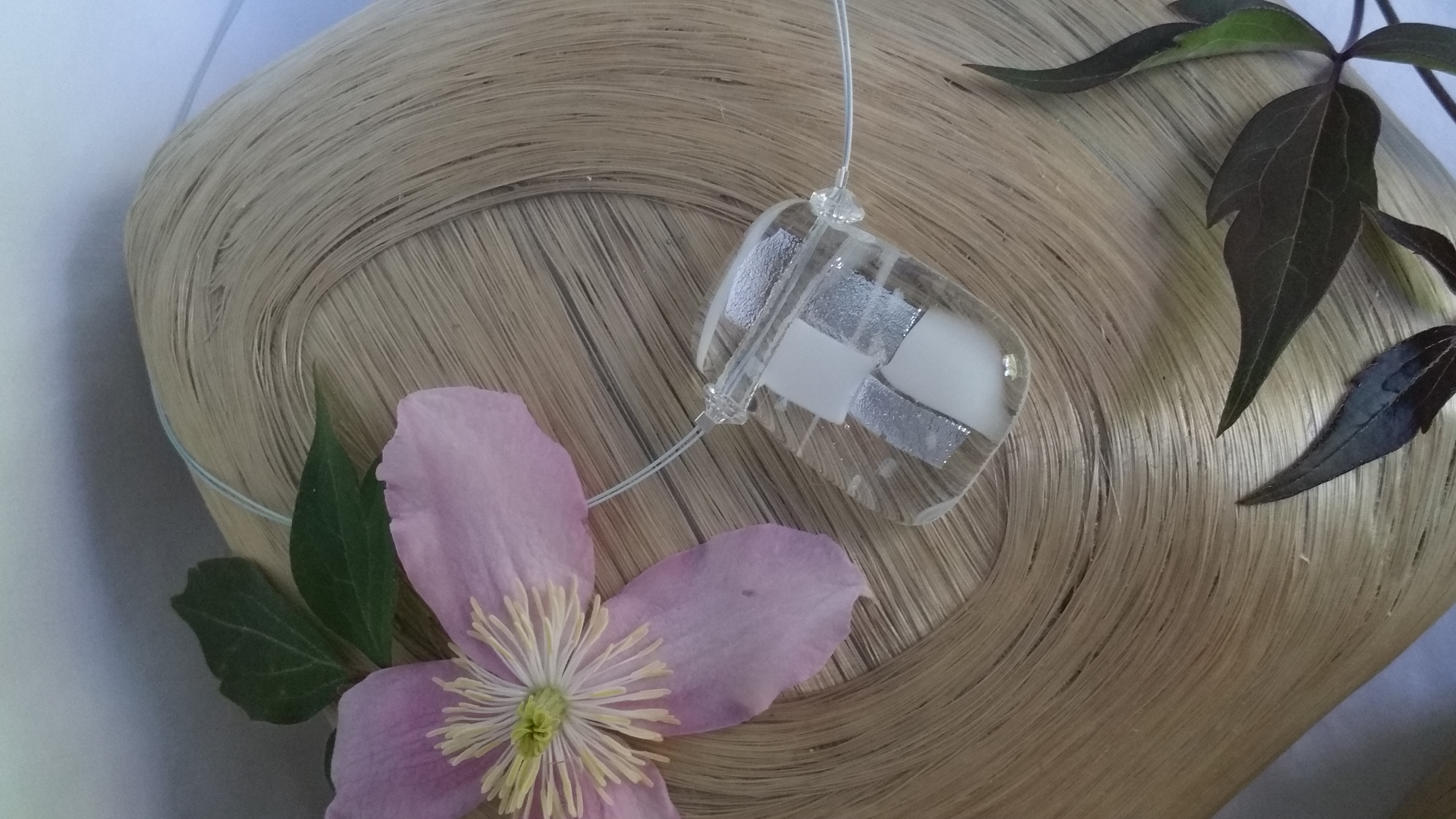 Square necklace on wire - Image 7