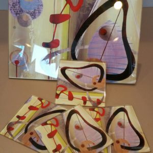 Glass worktop saver / chopping board ' Retro curves'